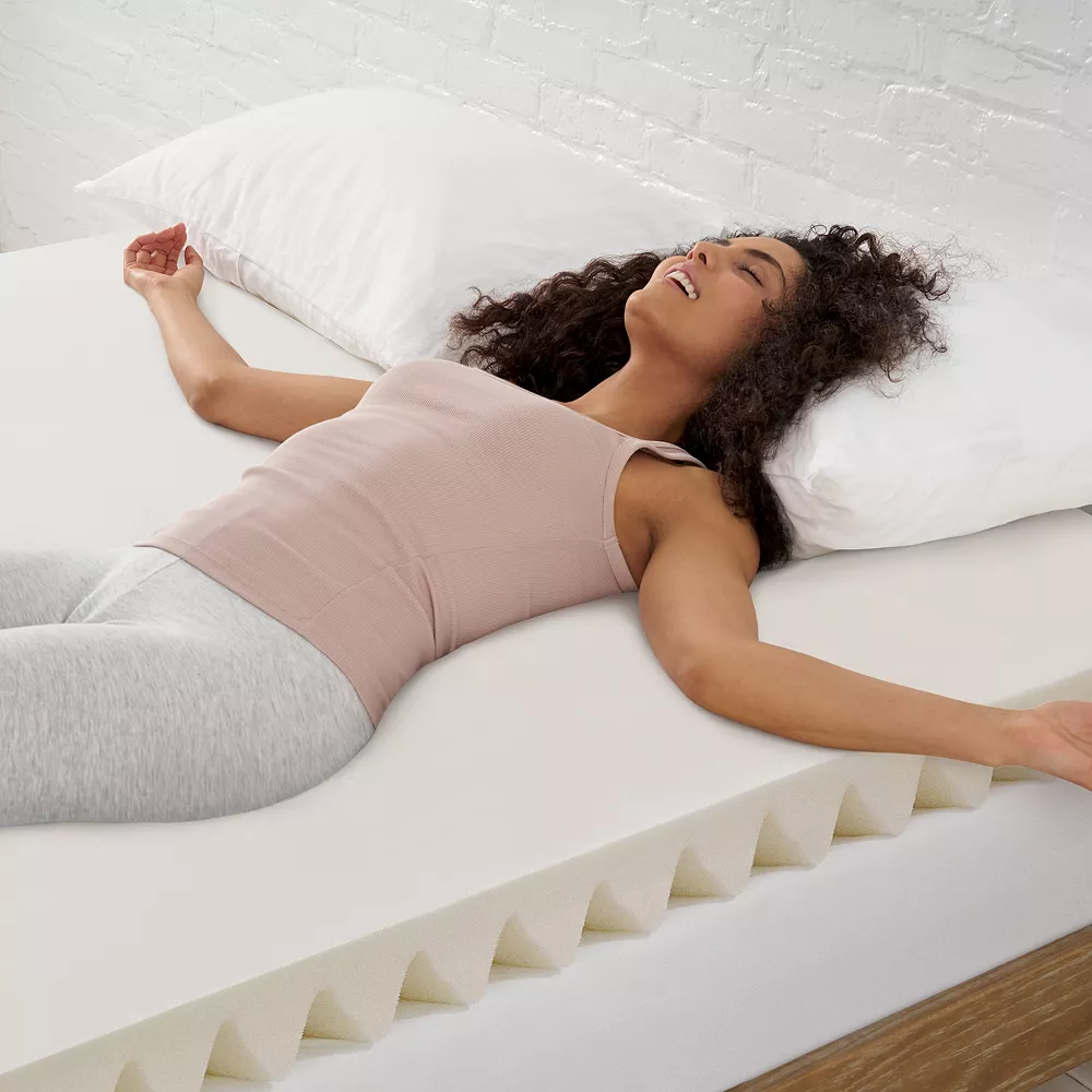 Serta® Comfort Boost 2.5-Inch Memory Foam Mattress Topper - Image 4