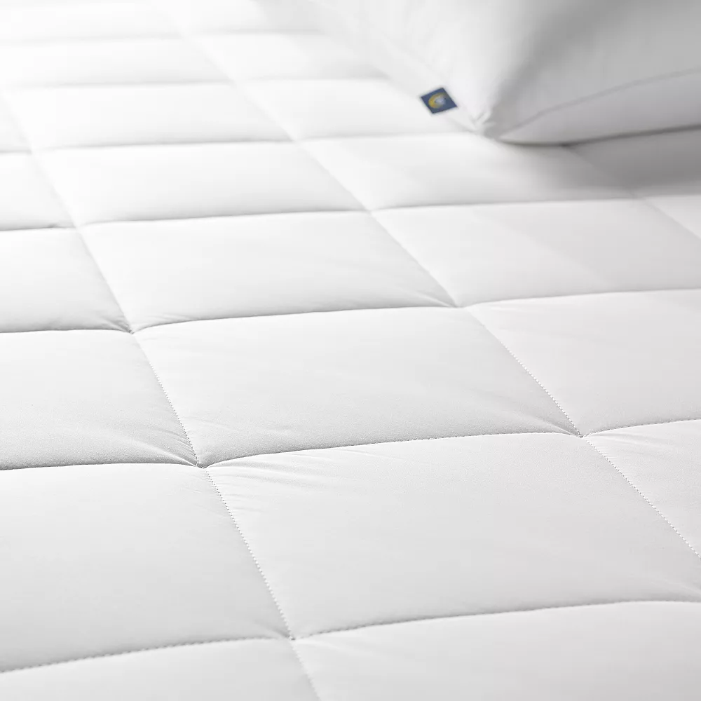 Serta® Total Protection Mattress Pad - Image 2