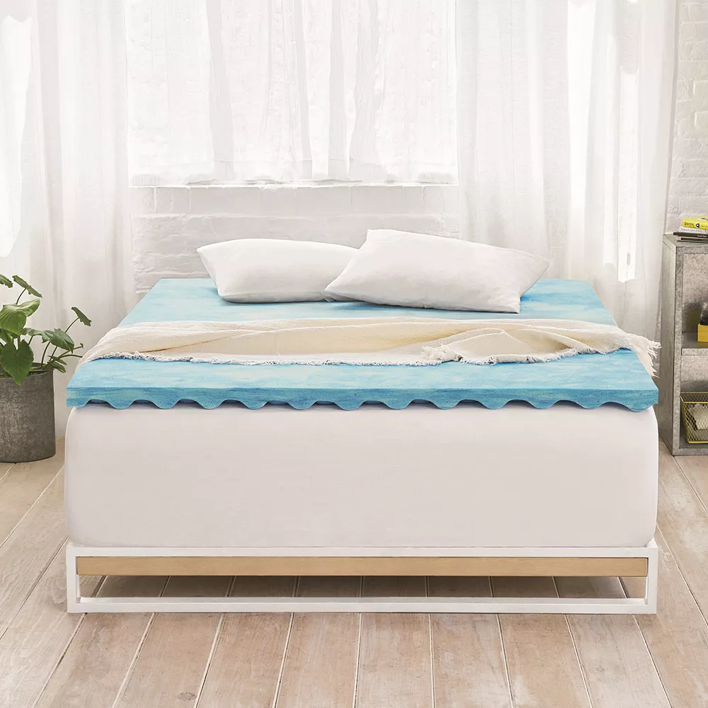 Serta® Instant Upgrade™ 2" Gel Memory Foam Mattress Topper - Image 4