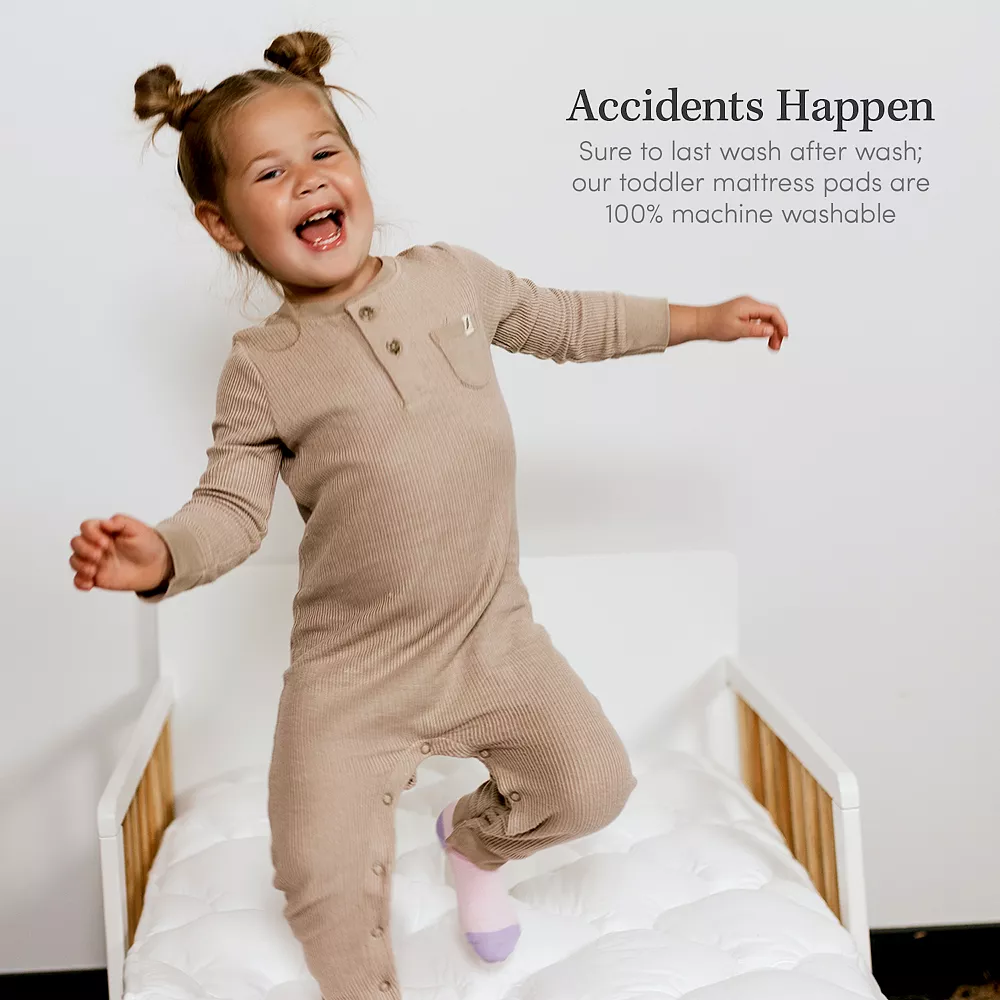 ELuxury Plush Crib/Toddler Mattress Pad - Image 5